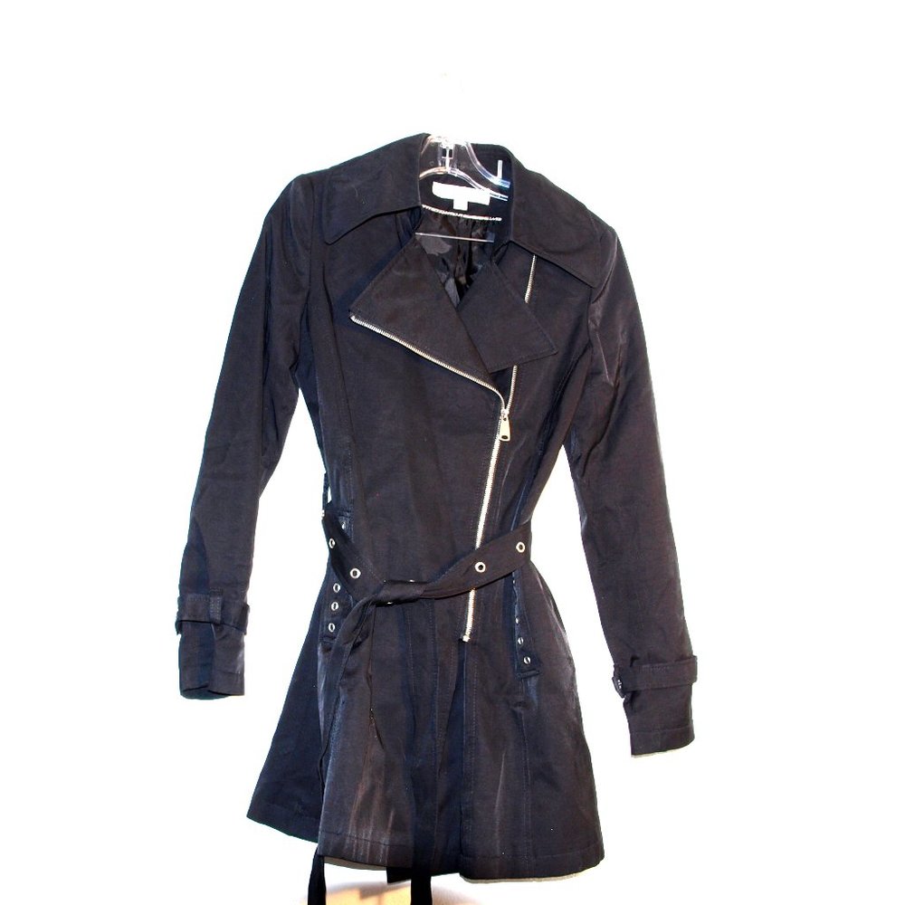 Via Spiga Women's Black Soft Shell Jacket **